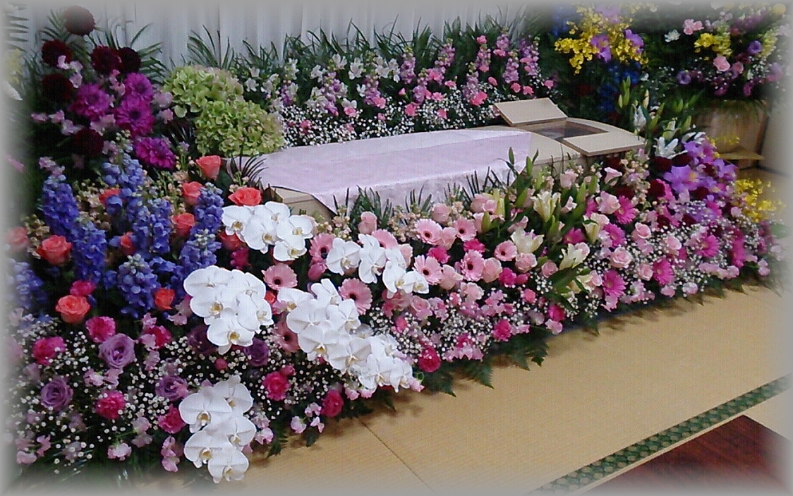 祭壇・供花